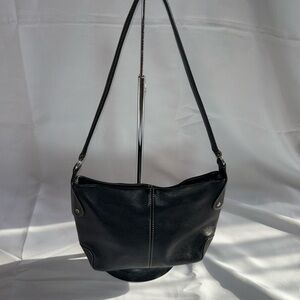 Vintage Fossil Black Smooth Leather Shoulder Bag